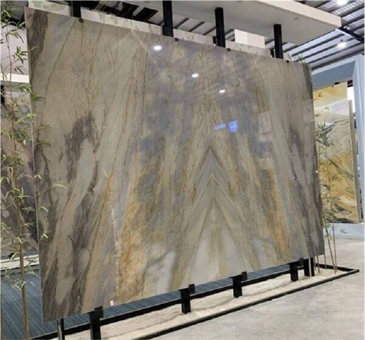 gold macaubas quartzite